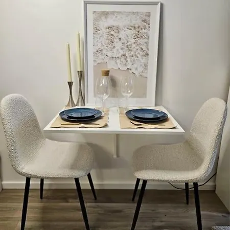 Apartament Superbe Moderne Avec Balcon Et Piscine *