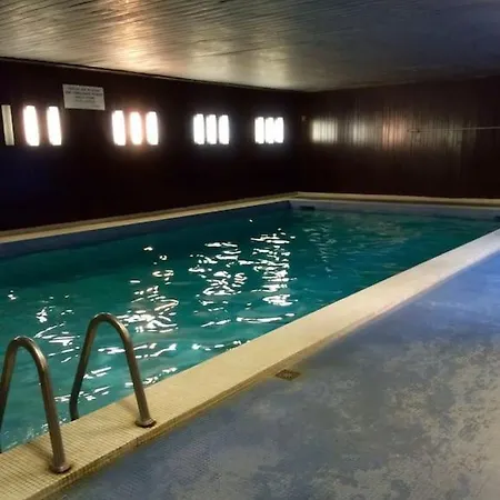 Superbe Moderne Avec Balcon Et Piscine *